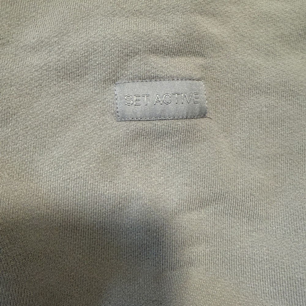SET Active Women’s Gray Quarter-Zip Size S - Picture 2 of 5